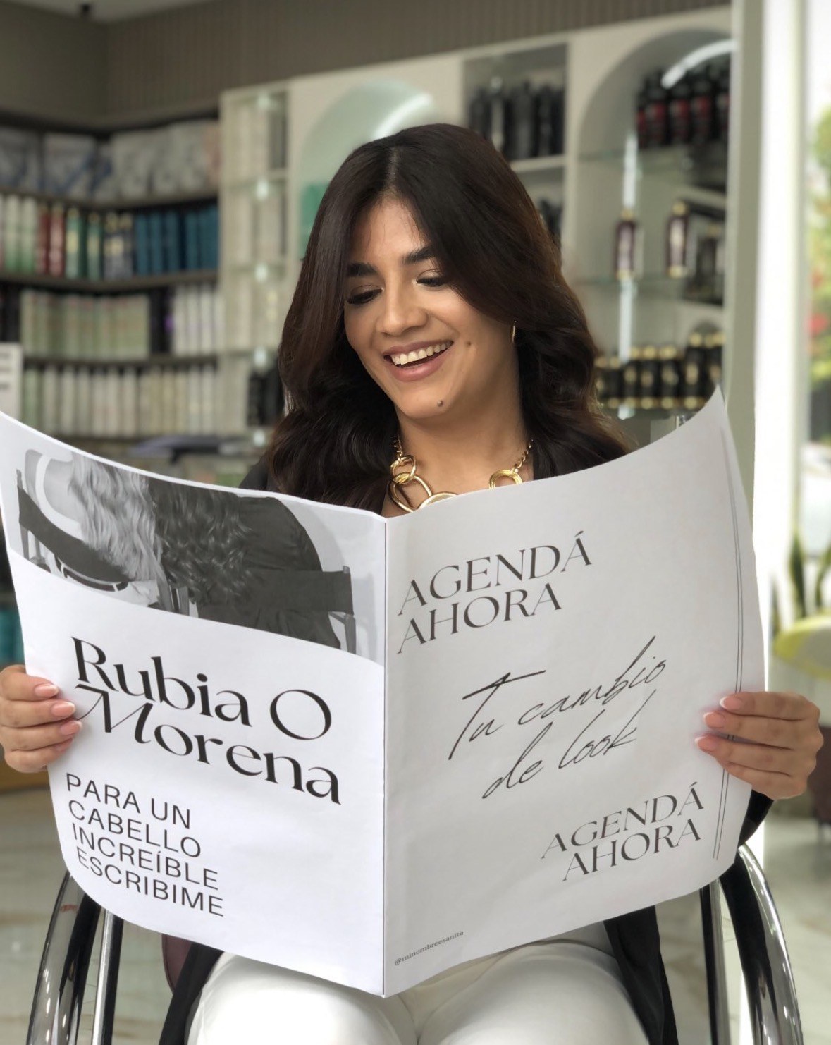 Lorena Escalante, Hair Expert
